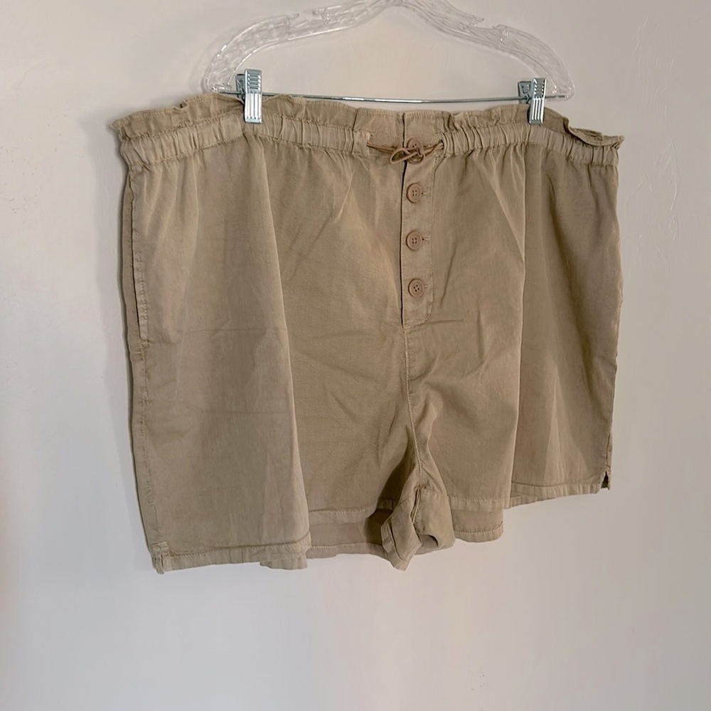 NWOT BP Cotton Khaki Shorts